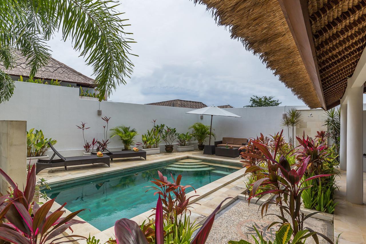 Villa Leelavadee Uluwatu Exteriör bild
