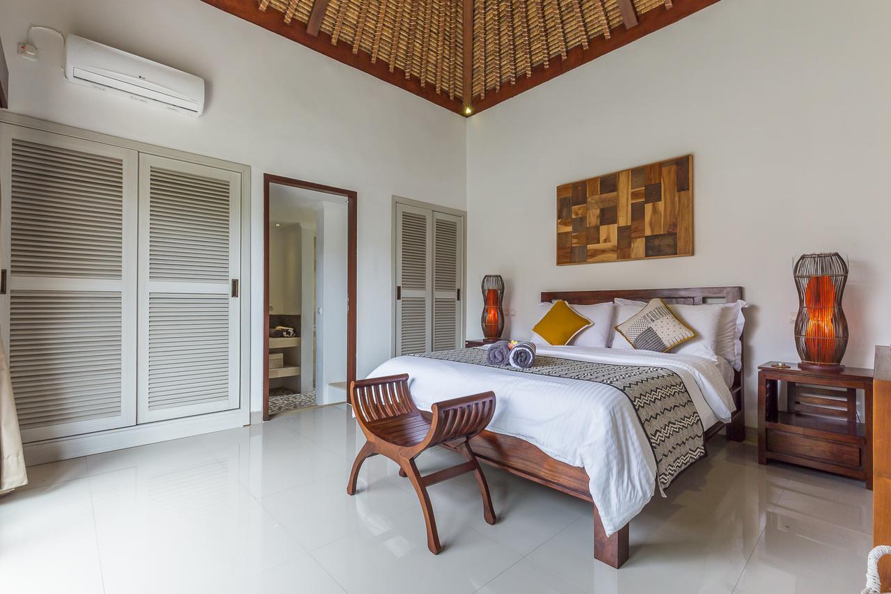 Villa Leelavadee Uluwatu Exteriör bild